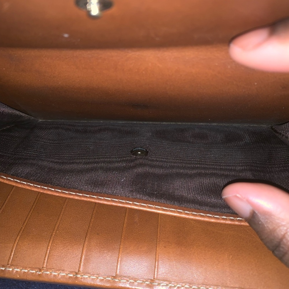 Gucci Wallet - Picture 4 of 6